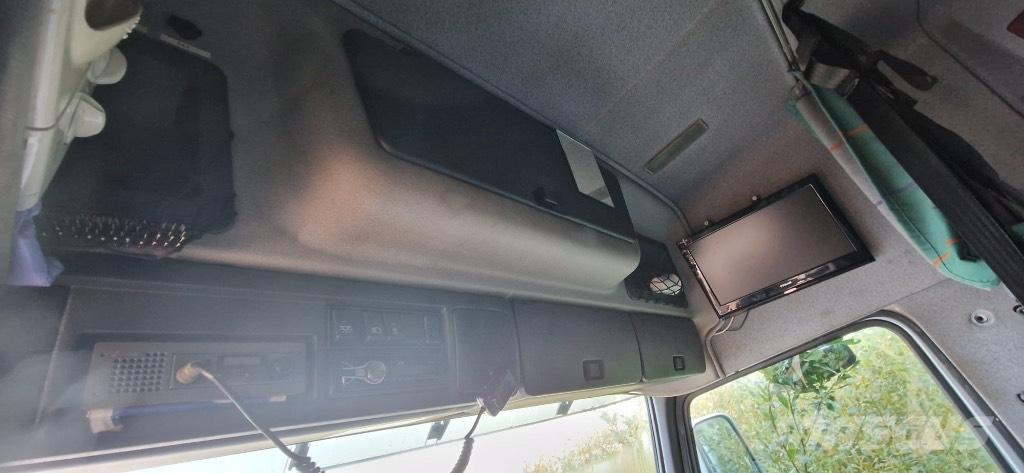 Volvo FH 12 460 厢式货车