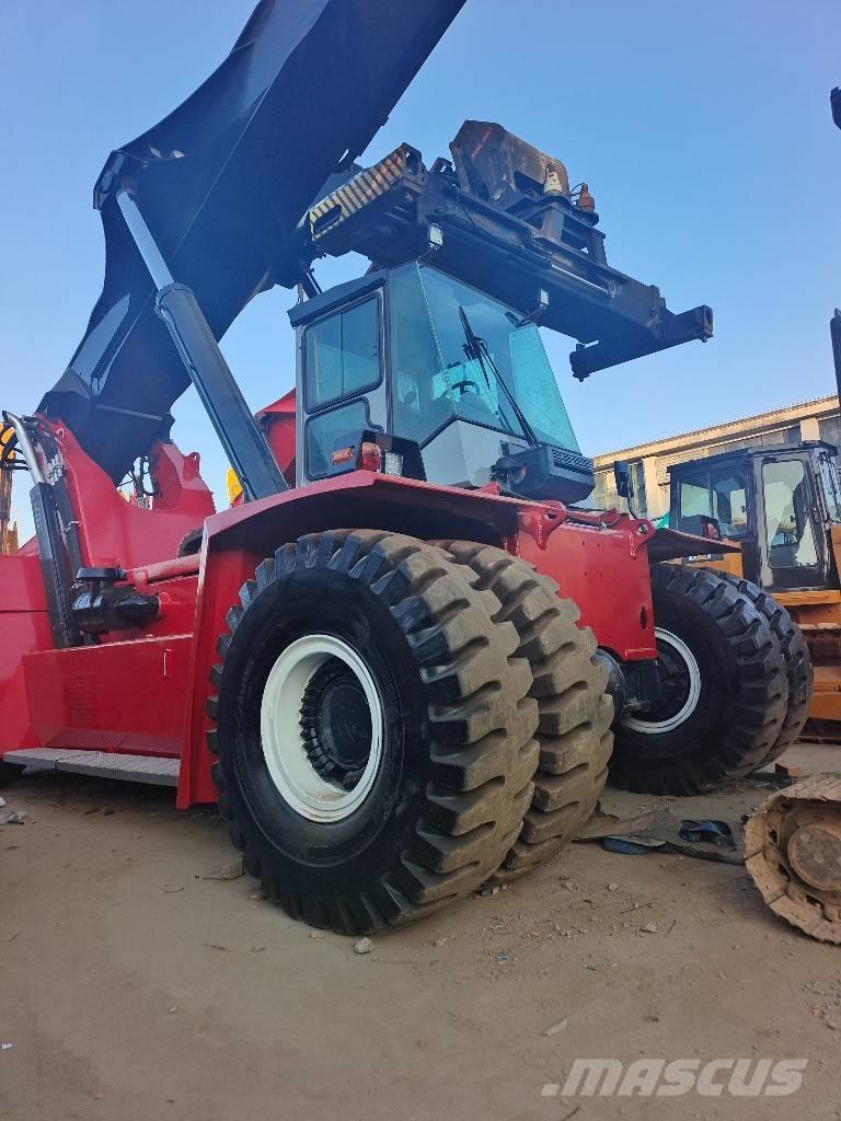 Kalmar DRF 450 正面吊