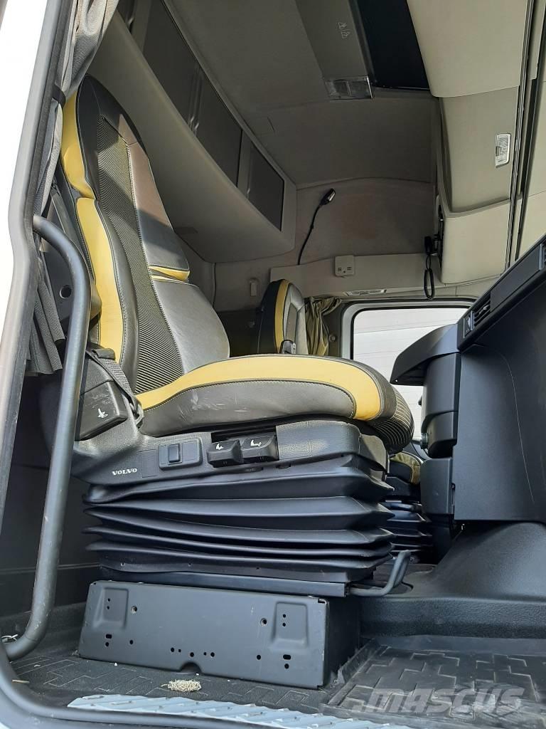 Volvo FH 16 木材运输车