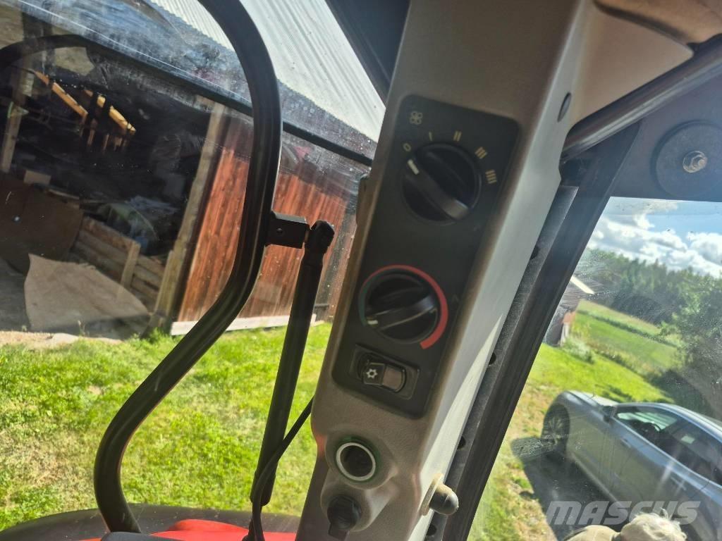 Case IH MXU 135 拖拉机/农用车