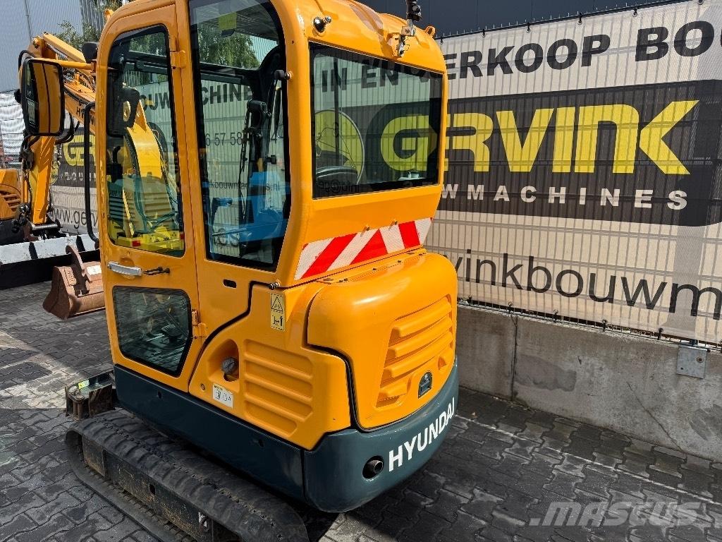 Hyundai Robex 18-9 小型挖掘机