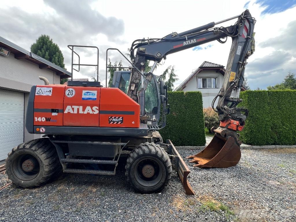Atlas 140 W 轮式挖掘机