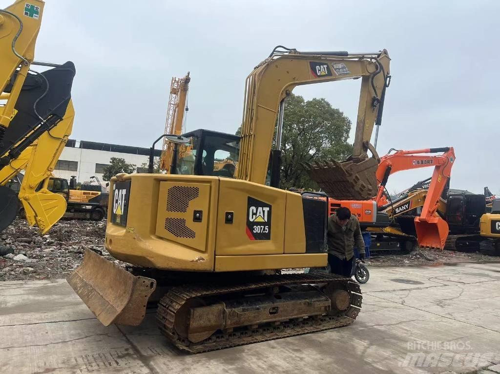 CAT 307.5 中型挖掘机