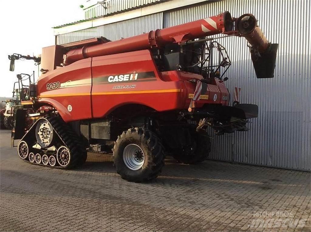 Case IH axial 9230 联合收割机