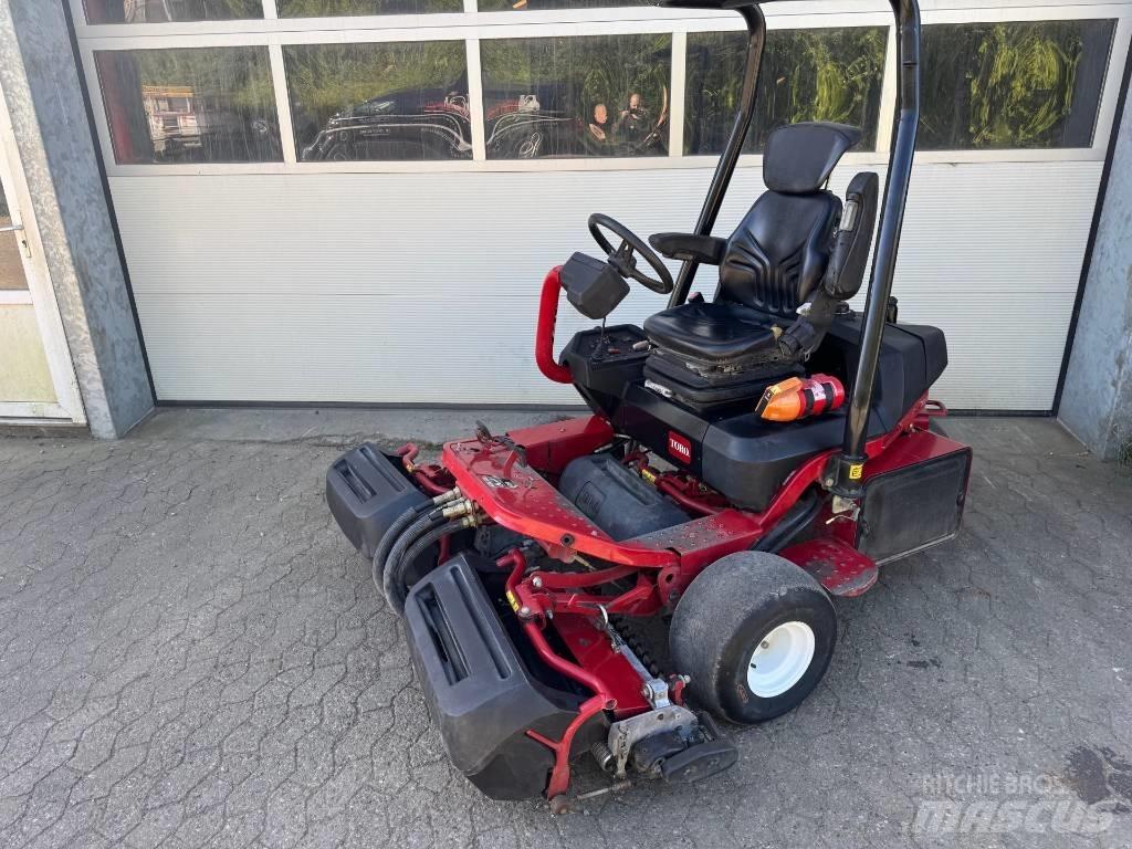 Toro 3250D 果岭剪草机