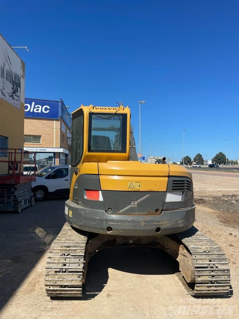 Volvo ECR 88 中型挖掘机