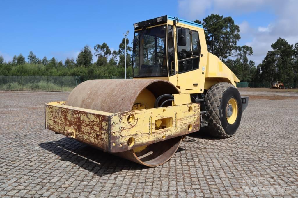 Bomag BW 219 DH-3 单轮压路机