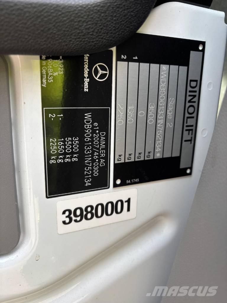 Dino 230 VT 车载式高空作业车