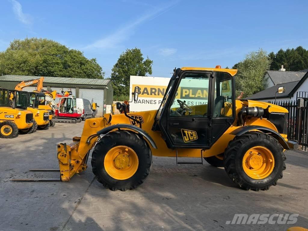JCB 528 S 伸缩臂叉装车|叉装车