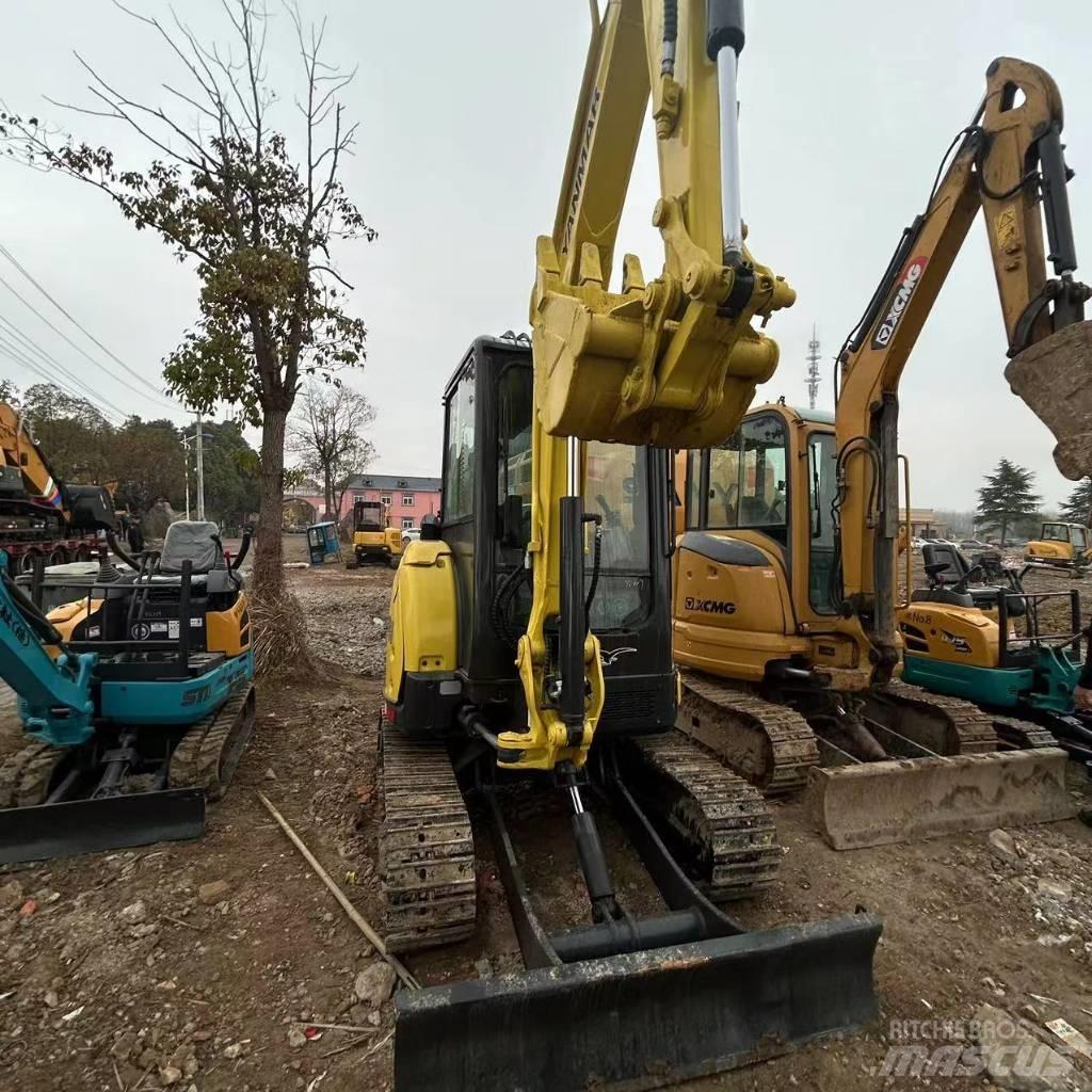 Yanmar 35 小型挖掘机