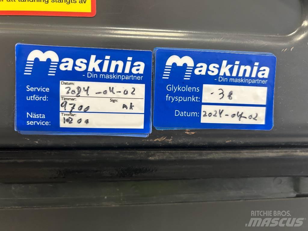 Doosan DX170W-5 轮式挖掘机