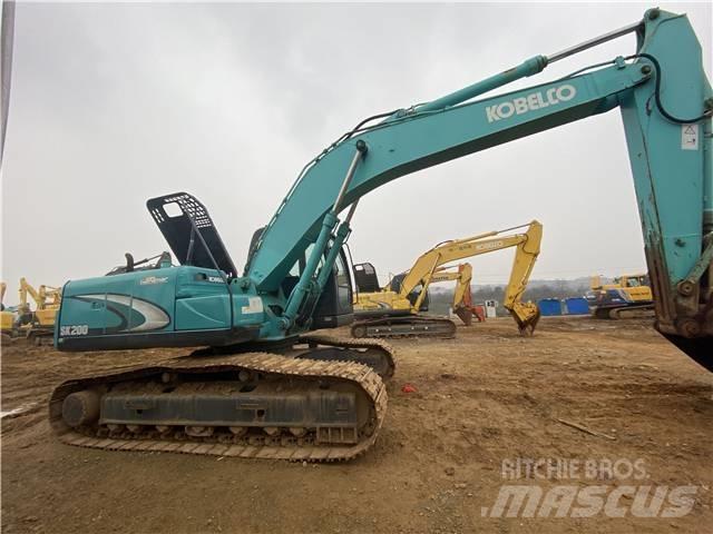 Kobelco SK200 履带挖掘机