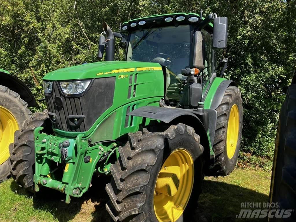 John Deere 6230R 拖拉机/农用车