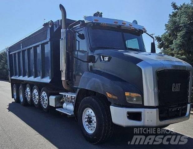 CAT CT 660 自卸式货车