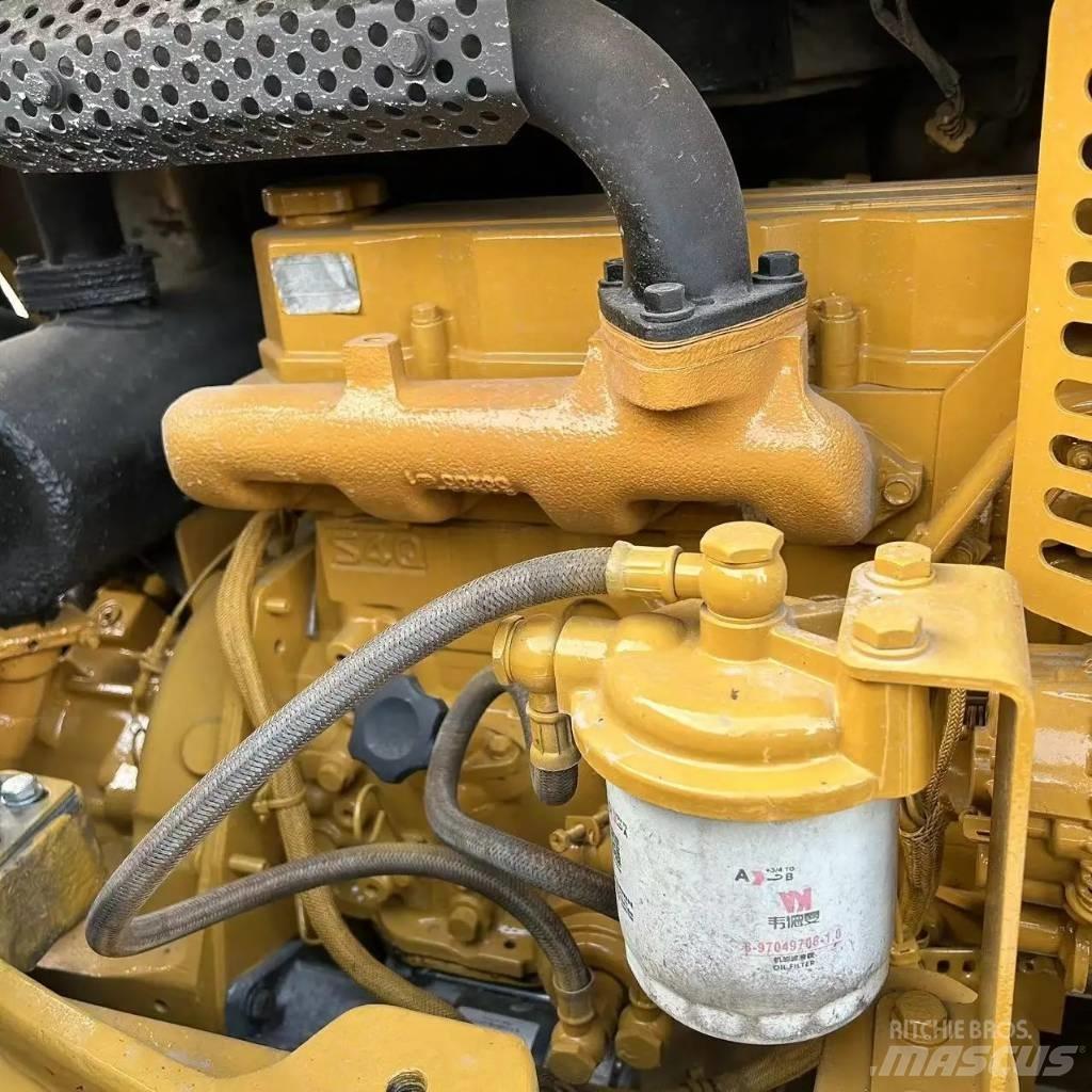 CAT 304 CR 履带挖掘机