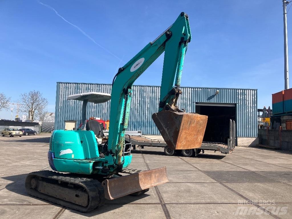 IHI 40 JX 小型挖掘机