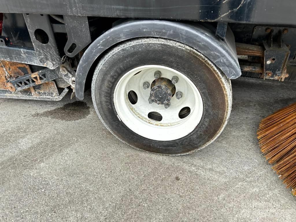 Elgin Broom Badger 道路清扫车