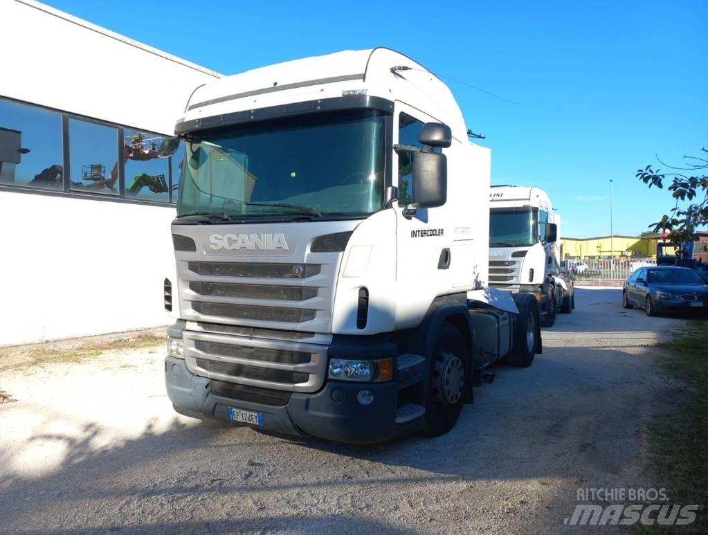 Scania 440 牵引车