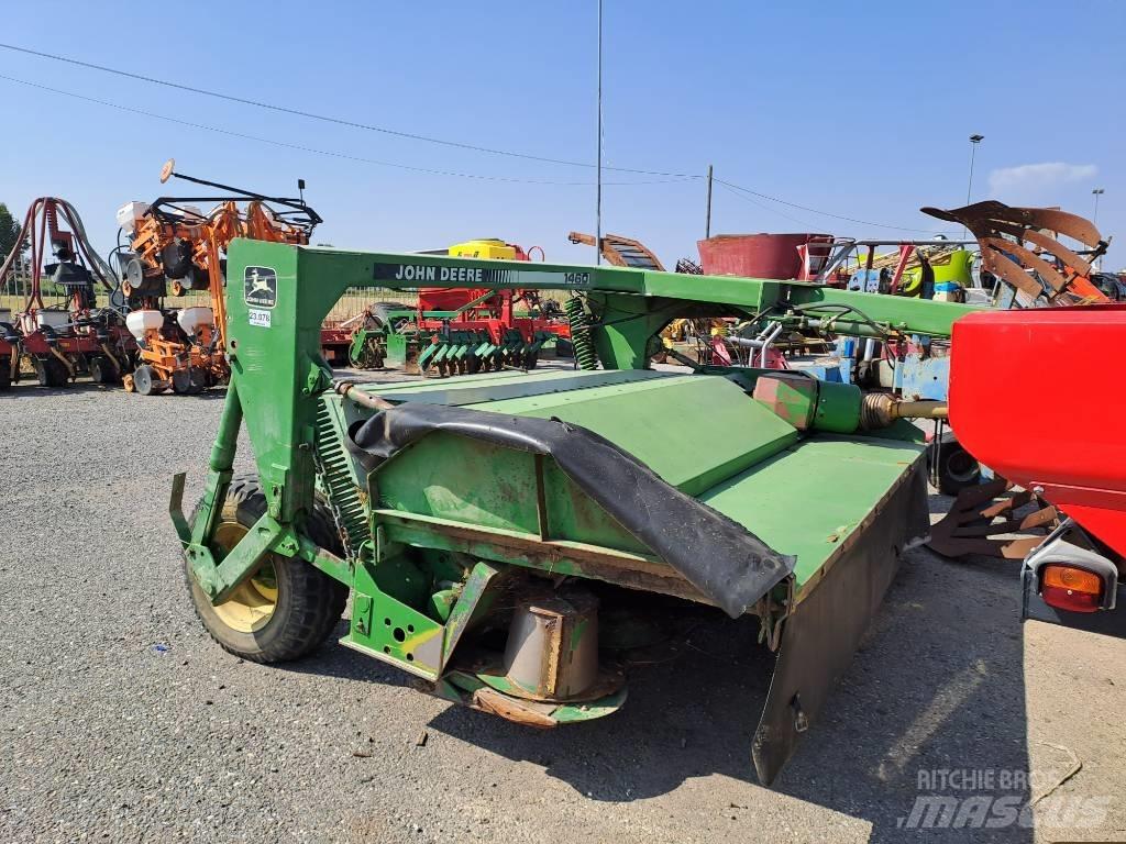 John Deere 1460 割草调节装置