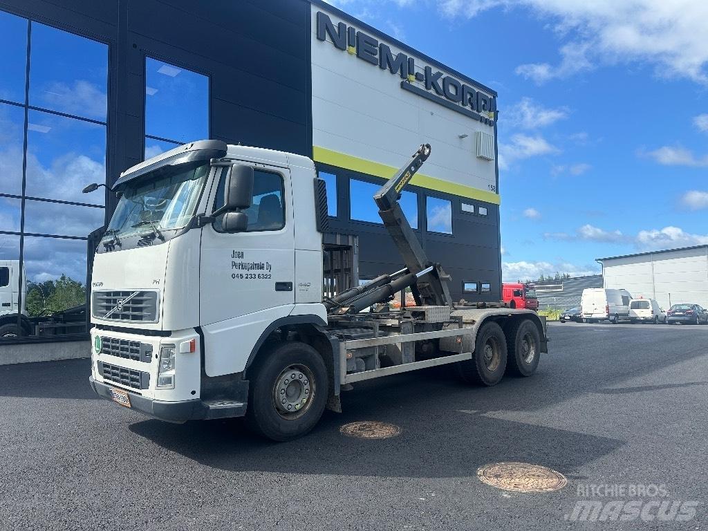Volvo FH 440 6x4 工程吊钩车
