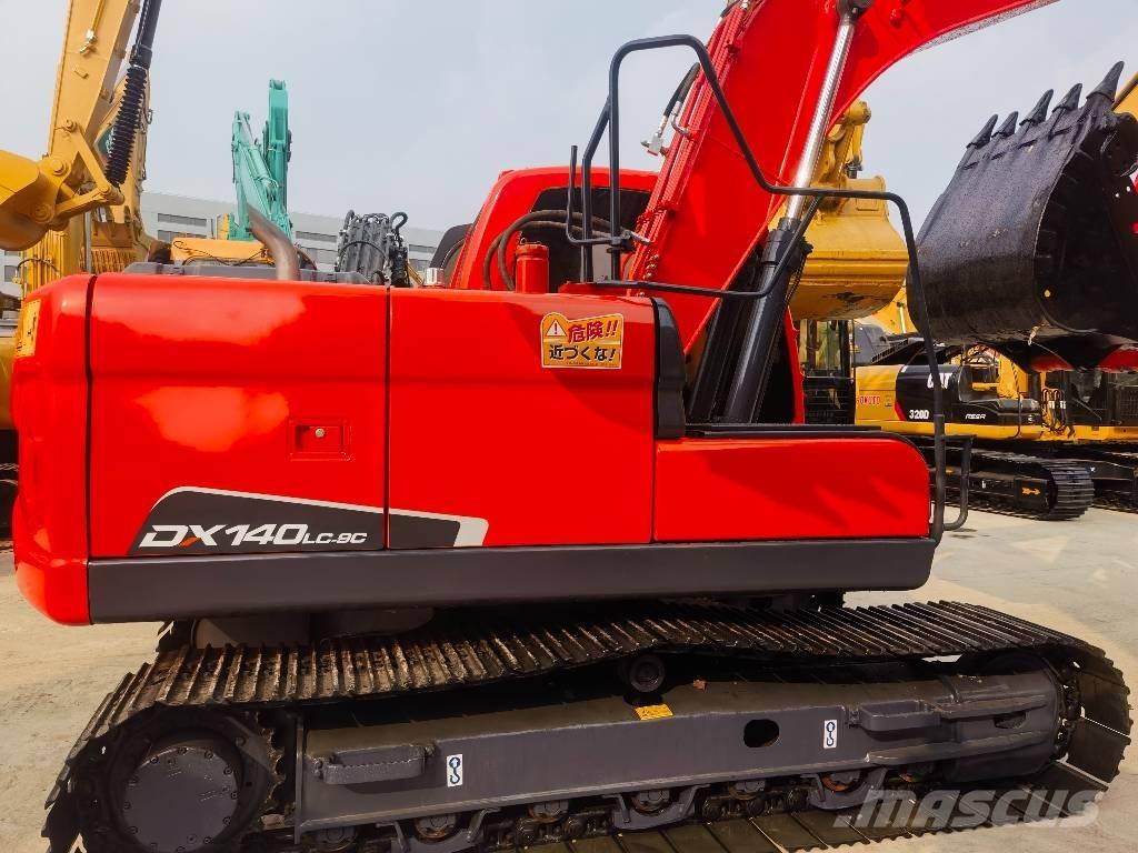 Doosan DX140LC-9C 履带挖掘机