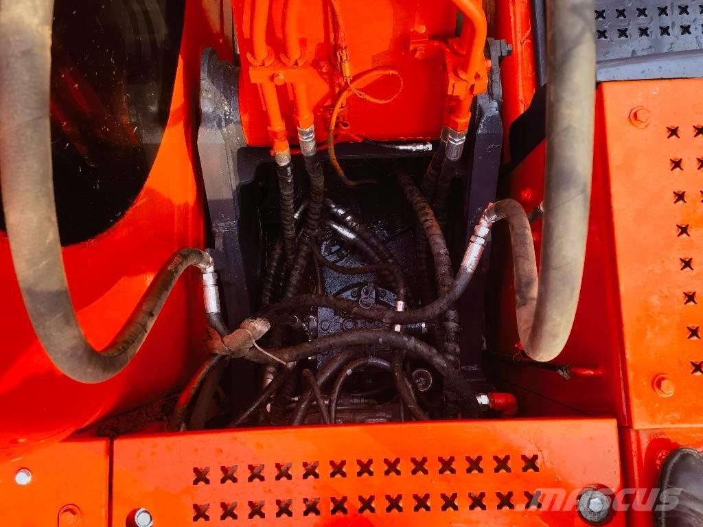 Doosan DX140LC-9C 履带挖掘机