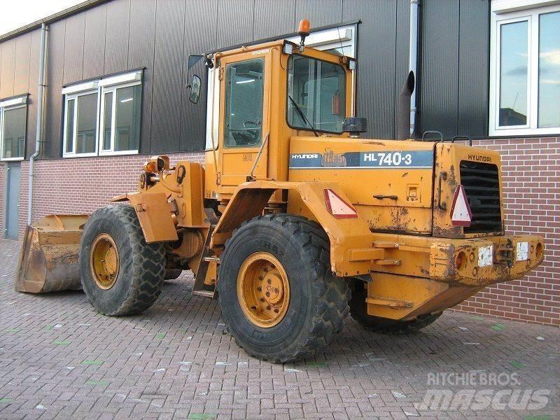 Hyundai HL740-3 轮式装载机
