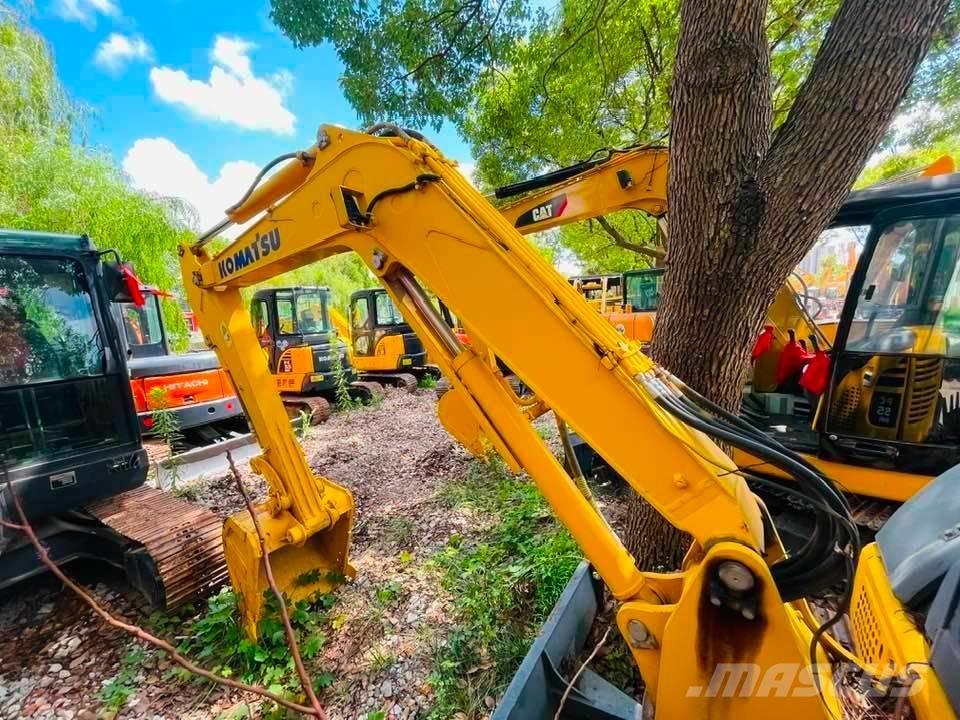 Komatsu PC55MR-2 小型挖掘机