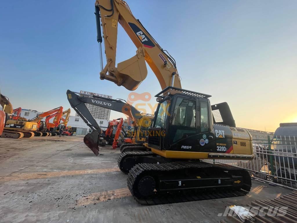 CAT 320 D 履带挖掘机