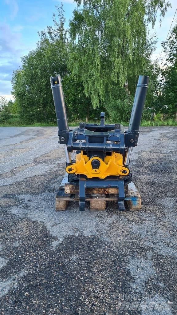 Engcon EC 20 旋转器