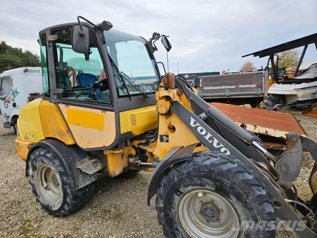 Volvo L 20 B 轮式装载机