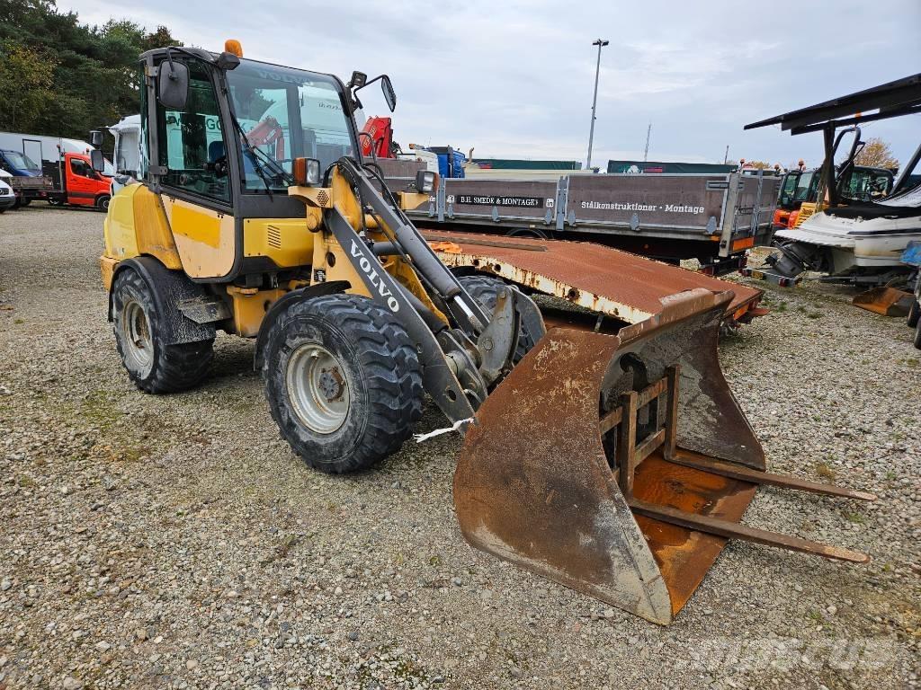 Volvo L 20 B 轮式装载机