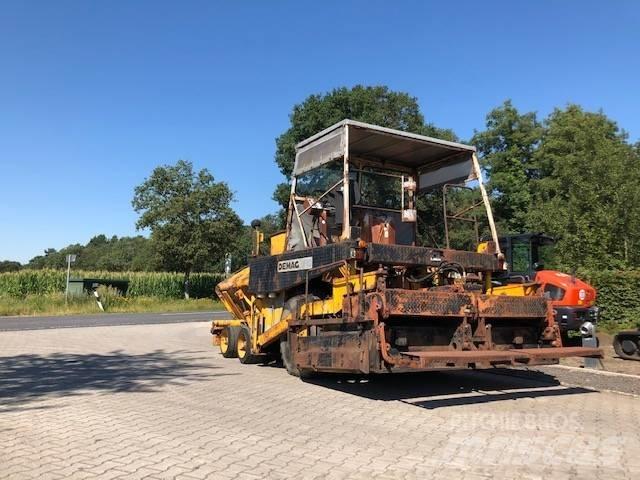 Demag DF 10 沥青摊铺机