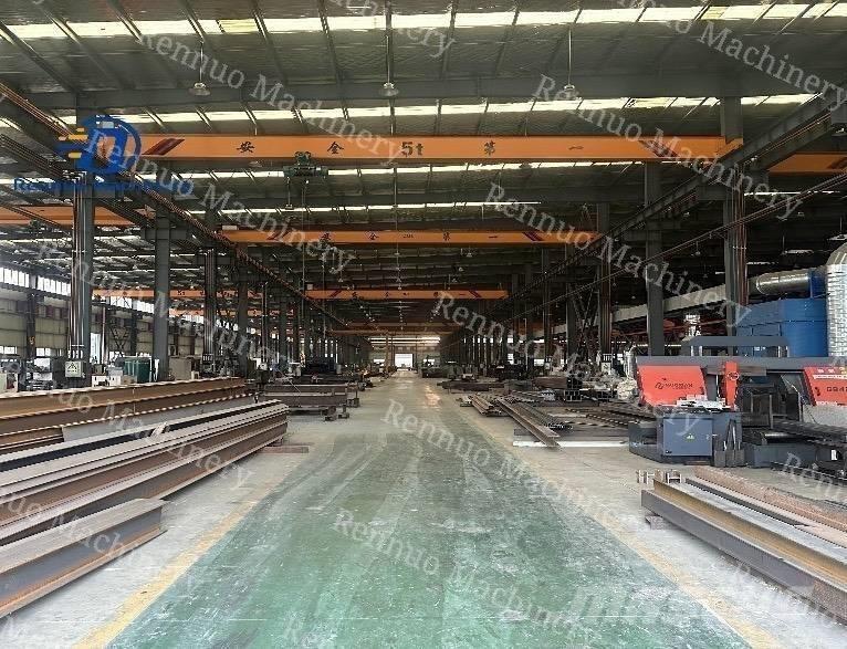 Komatsu PC 55 MR 小型挖掘机