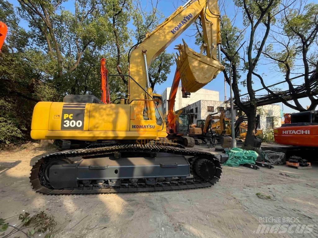 Komatsu PC 300 履带挖掘机