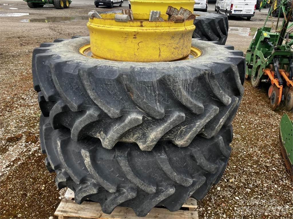 Petlas 480/70R34 轮胎、车轮、轮圈