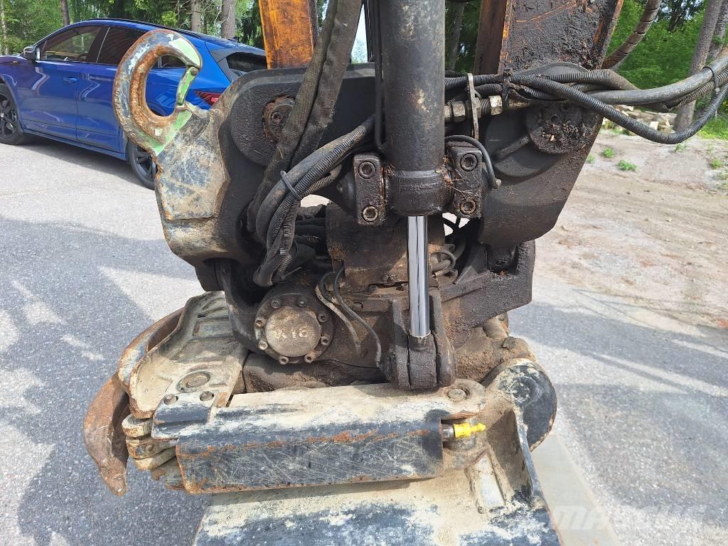 JCB JZ 140 LC 履带挖掘机