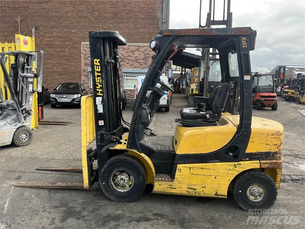 Yale GDP25VX 柴油叉车