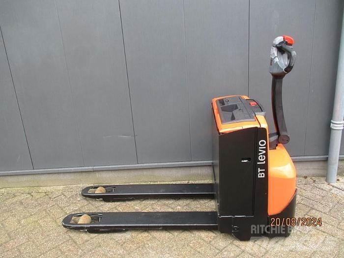 BT LWE 160 手摇升降机