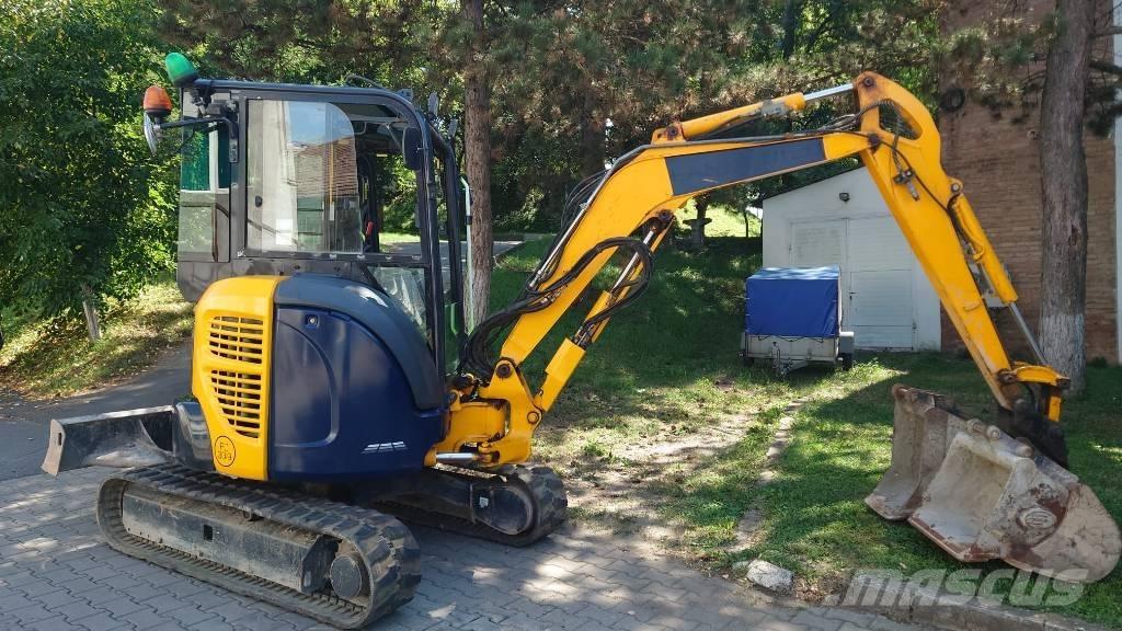 Komatsu PC 30 MR-3 小型挖掘机