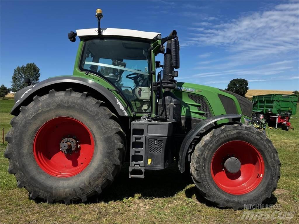 Fendt 828 Vario 拖拉机/农用车
