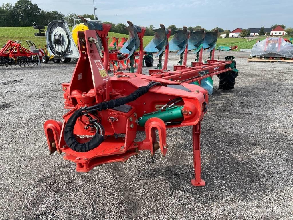 Kverneland 2500 双向犁