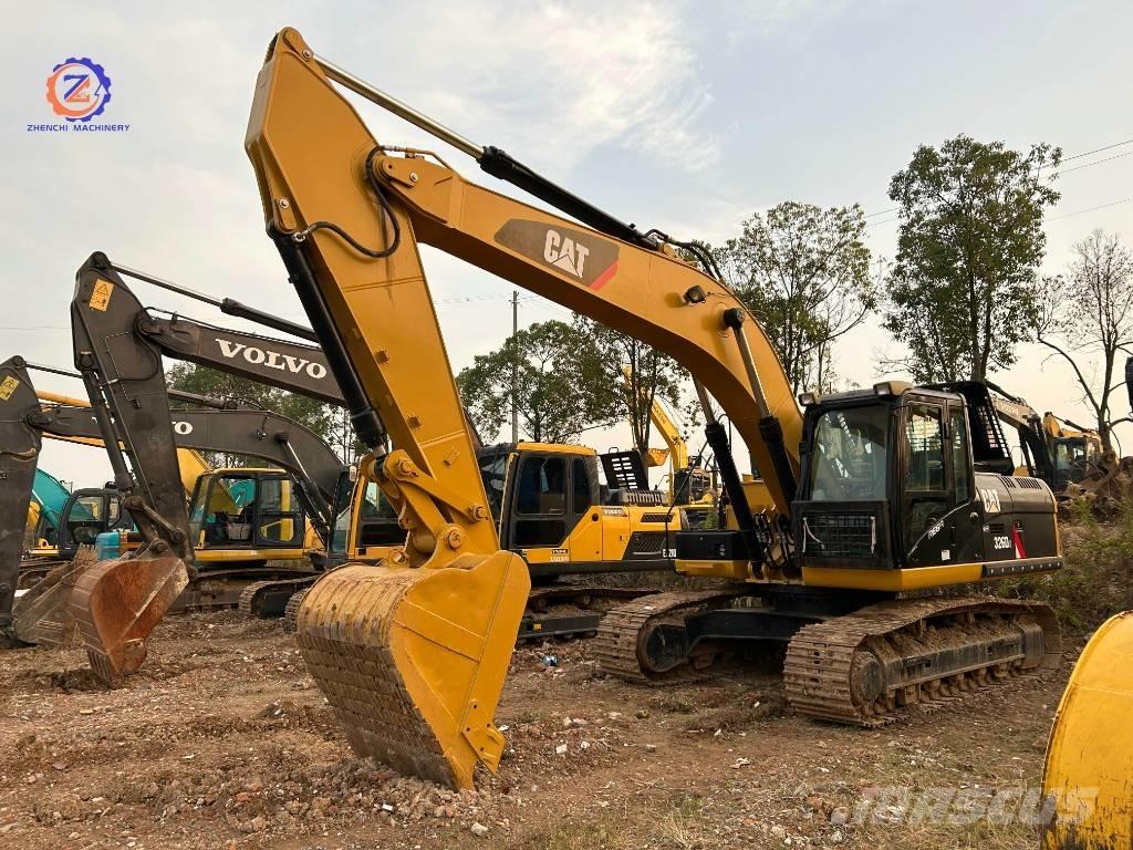 CAT 326 D 履带挖掘机