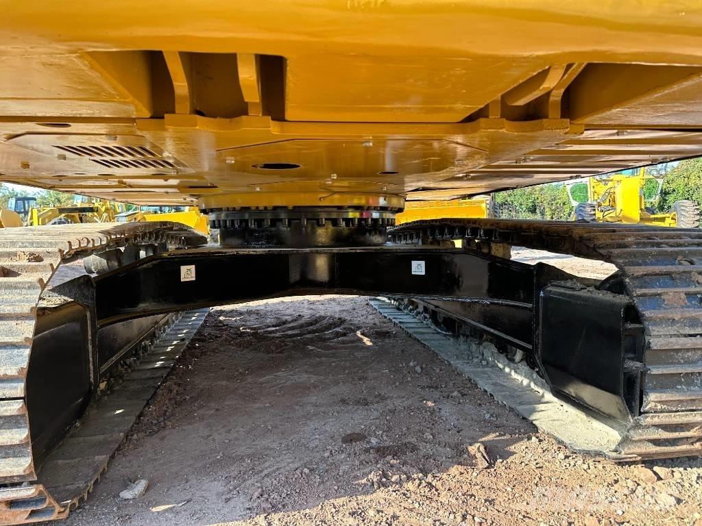 CAT 320DL 履带挖掘机