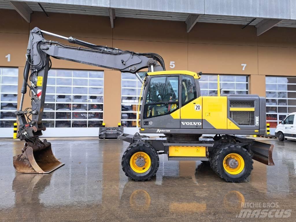 Volvo EW180E 轮式挖掘机