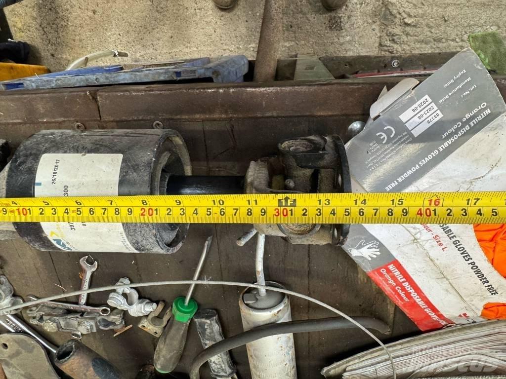 Manitou MT 1840 传动装置