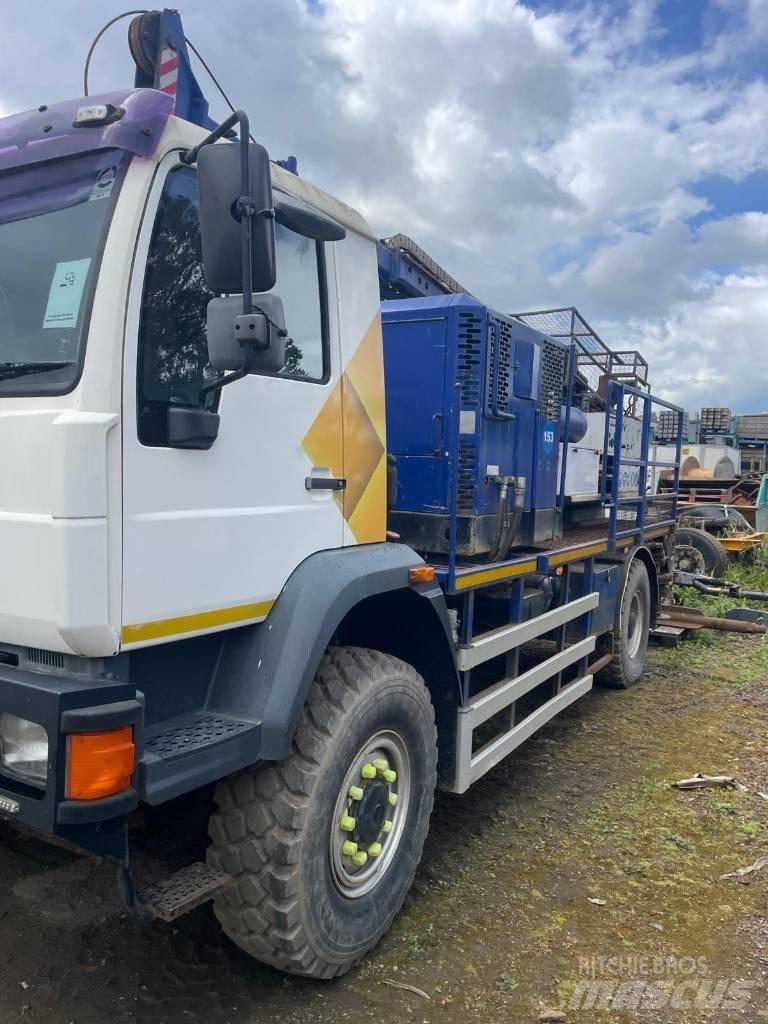 Boart Longyear DB520 钻机车