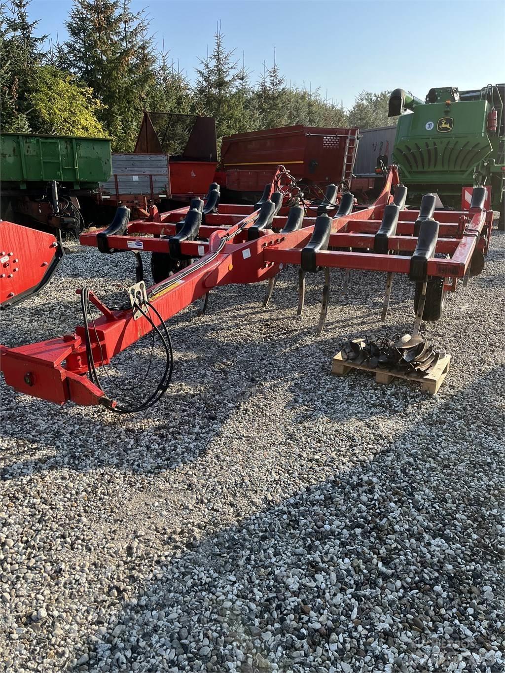Horsch Tiger 4 AS 钉齿耙