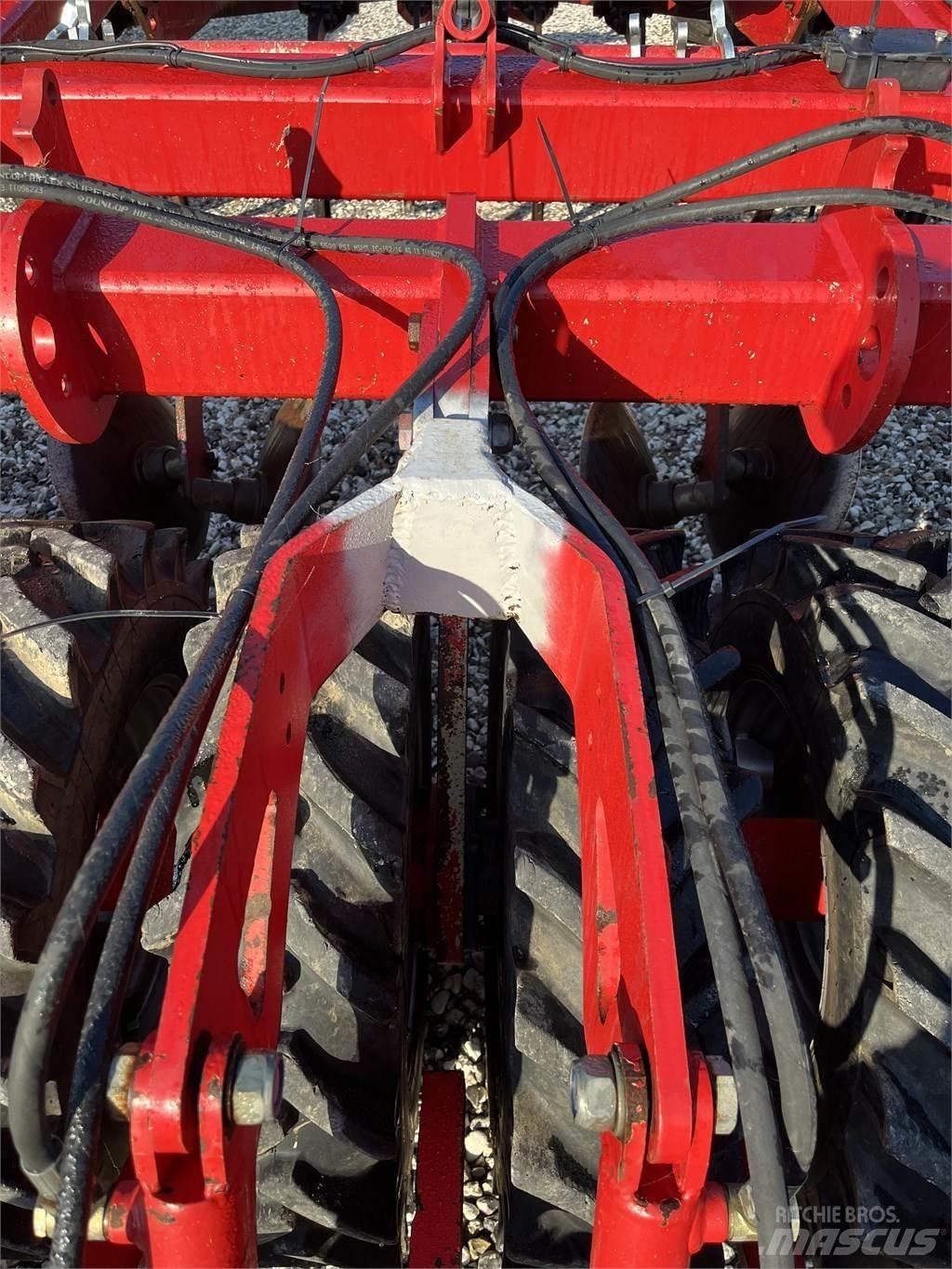 Horsch Tiger 4 AS 钉齿耙