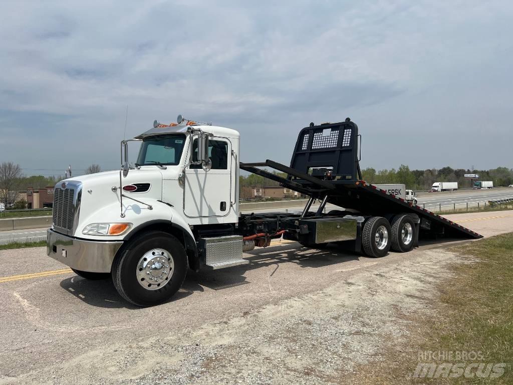 Peterbilt 348 救援车